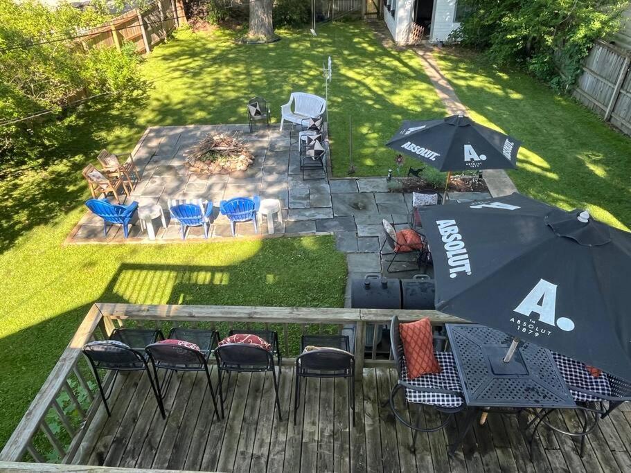 515escape - Near Downtown, Private Backyard, Firepit, Bbq, Fun! * Lake Geneva